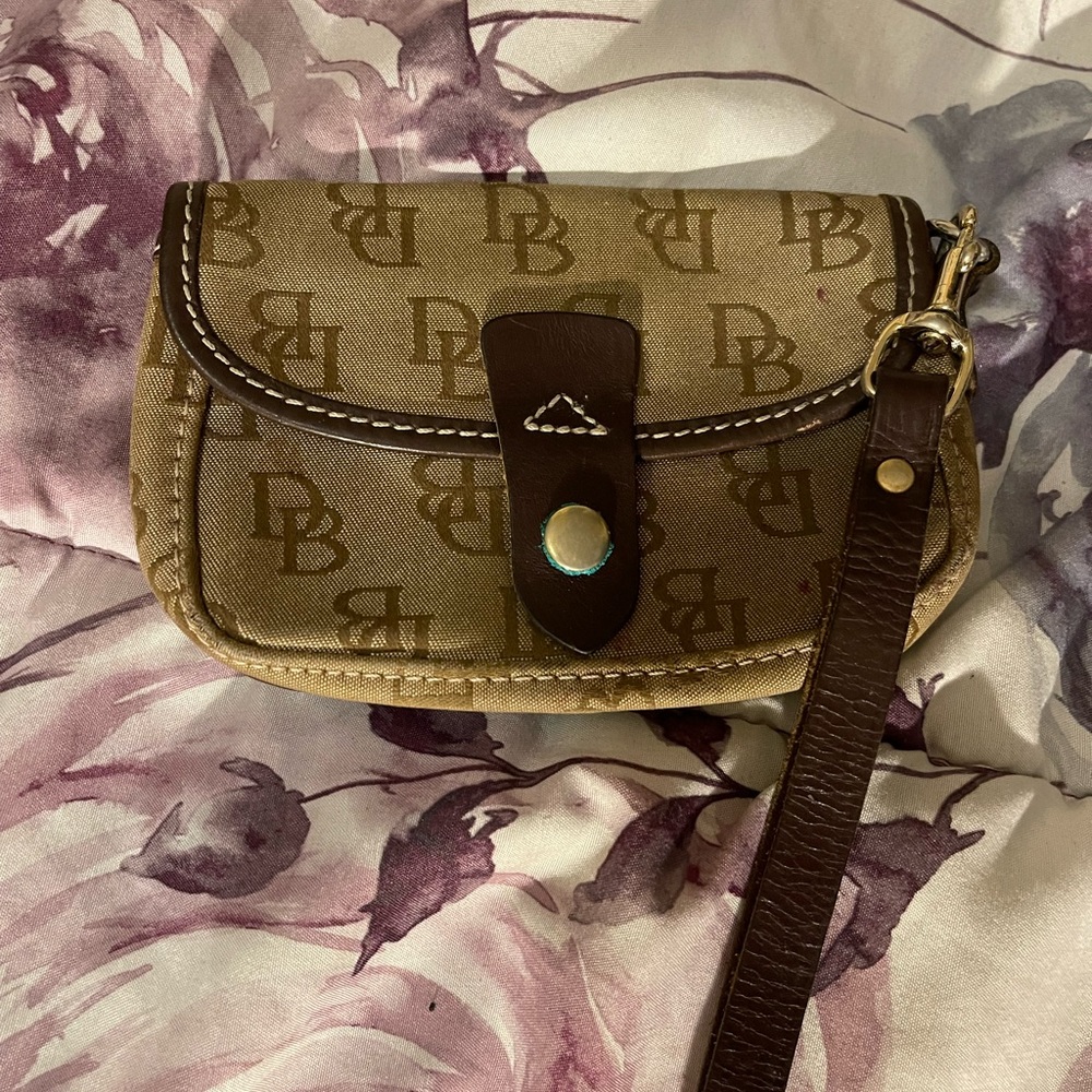 Dooney & Bourke coin purse